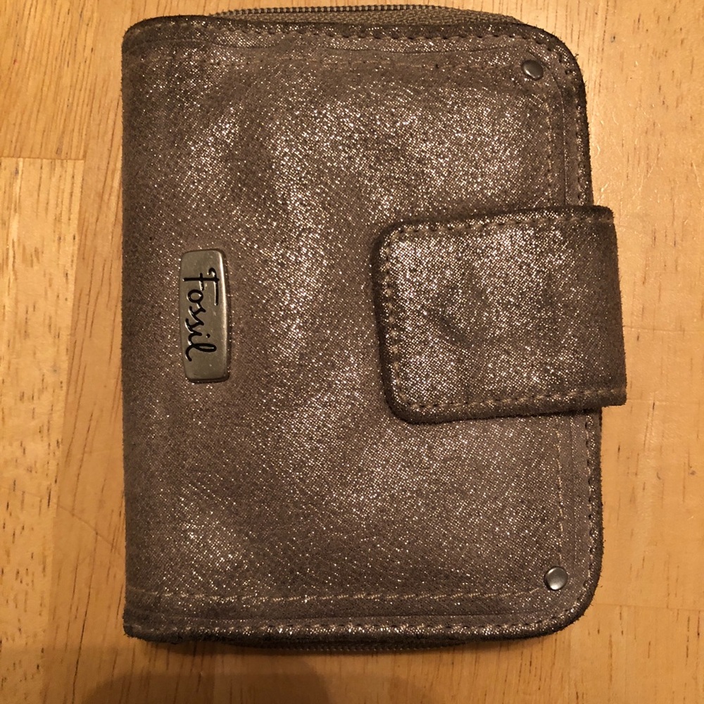 Fossil Wallet